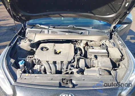 2019 Kia Forte S z USA, uszkodzony, nr VIN 3KPF34ADXKE015853